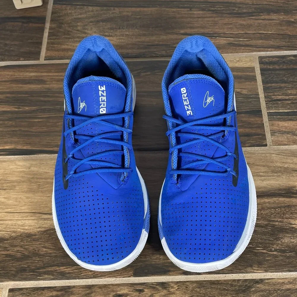 Under Armour SC 3ZER0 III Youth Boys Size 6.5Y Basketball Shoes Royal Sneakers